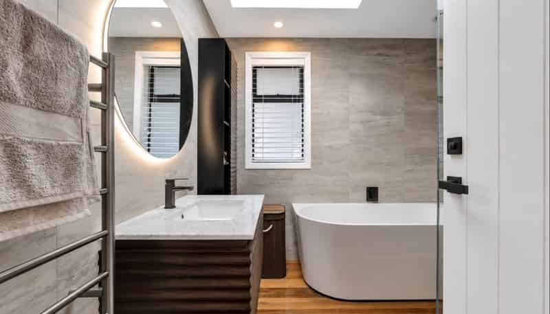 1384 Egmont Road, Egmont Village