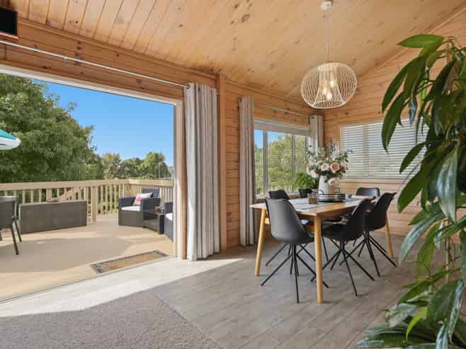 6 Te Koari Drive, Brookfield