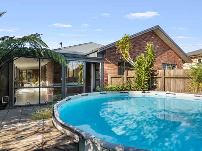 69F Karamea Street, Whalers Gate