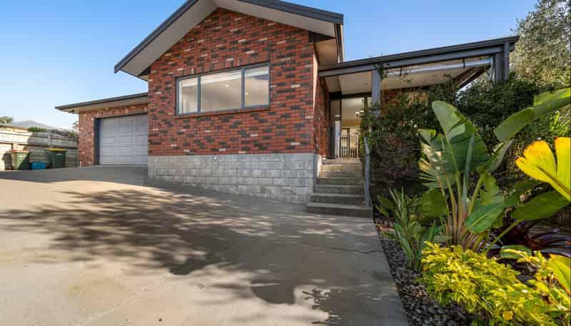 69F Karamea Street, Whalers Gate