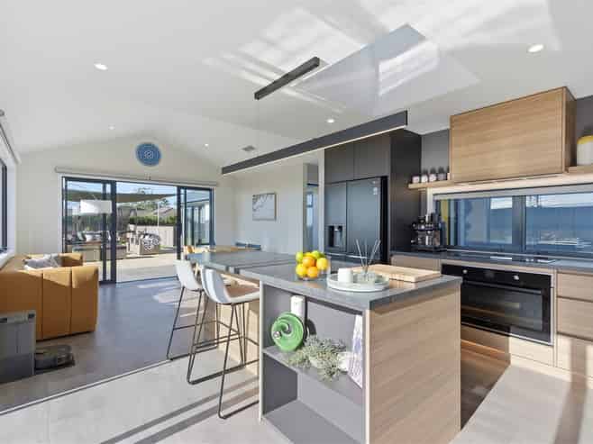 54 Les Wakefield Road, Mapua