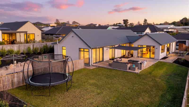 54 Les Wakefield Road, Mapua