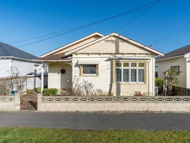 14 Alma Street, Saint Kilda