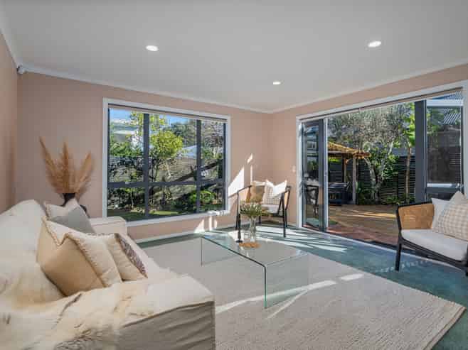 3 School House Lane, Whitianga