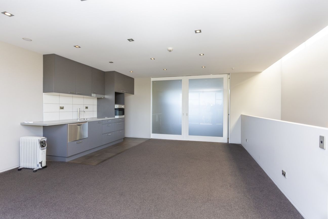 Apartment in Christchurch, Ferrymead - View 5