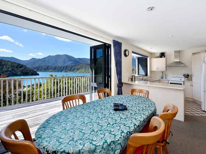 20 Worlds End Road, Tennyson Inlet
