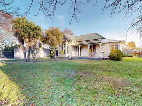 53 Middle Road, Allenton