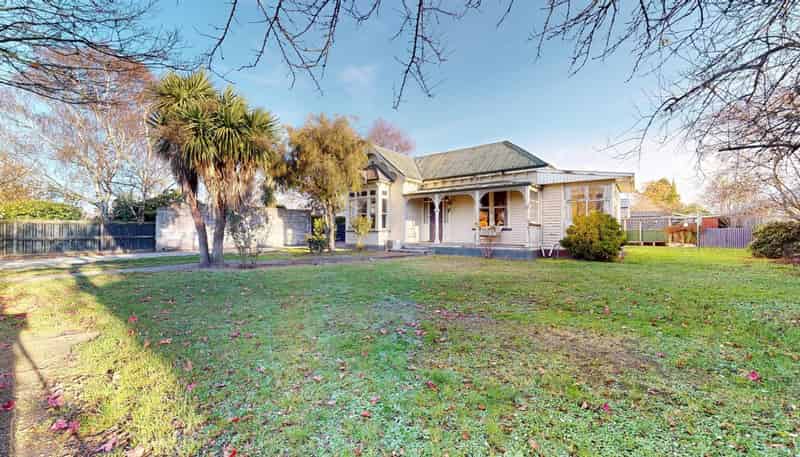 53 Middle Road, Allenton