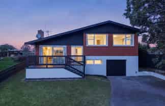6 joanna place, Deanwell