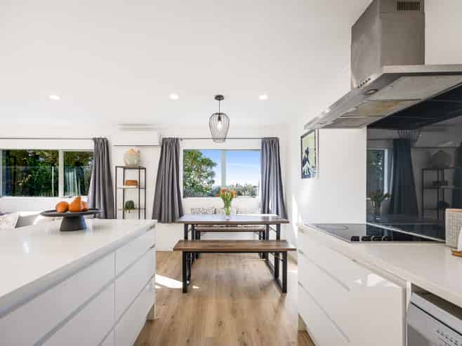 37A Lysander Crescent, Beach Haven