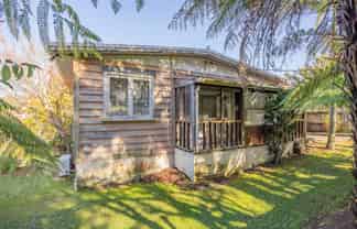 109 Triangle Road, Massey