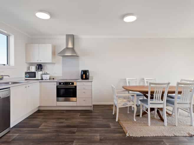 29 Chiefs Court, Hamilton East