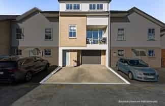 29 Chiefs Court, Hamilton East