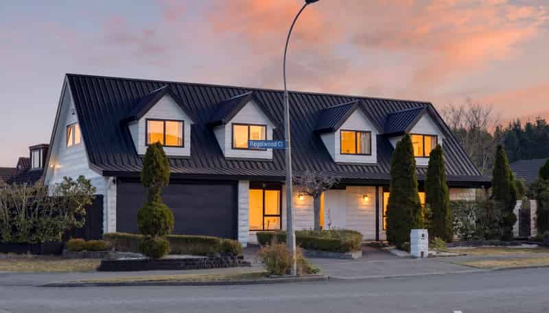 3 Regalwood Close, Parklands