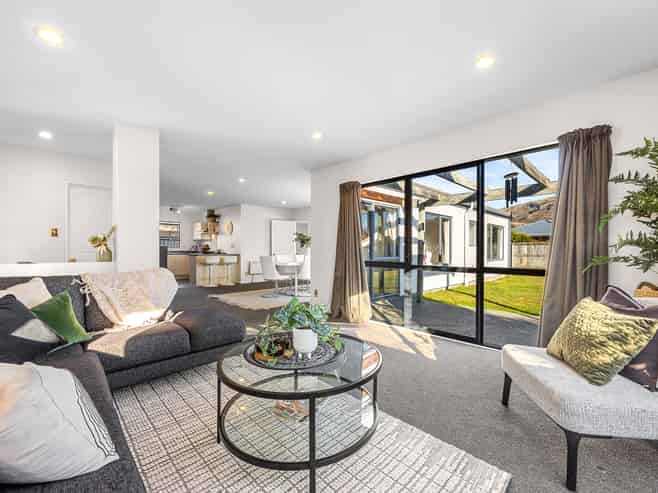 2 Wendy Place, Heathcote Valley
