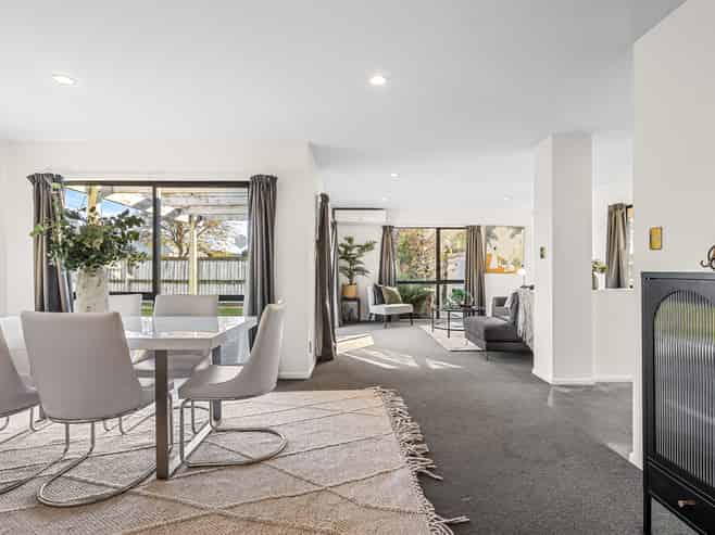 2 Wendy Place, Heathcote Valley