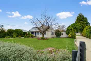 24 Bennett Street, Waipawa