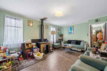 40 McParland Street, Ebdentown