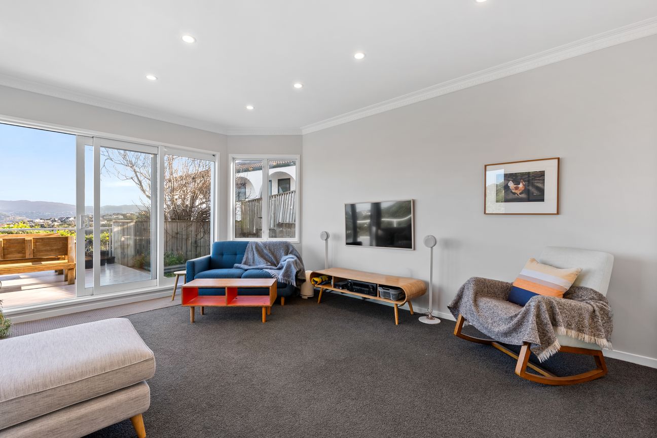 FAMILY LIVING WITH STUNNING VIEWS & SPACE – pohled 3