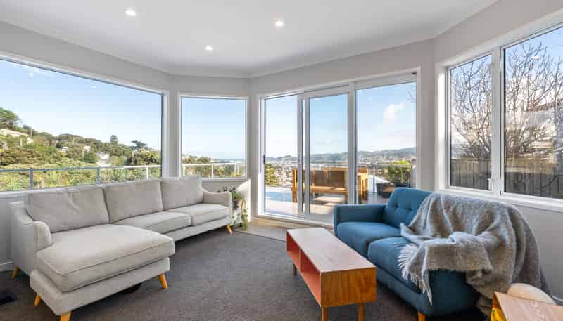 89 Nevay Road, Miramar