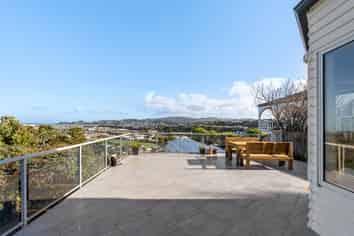 89 Nevay Road, Miramar