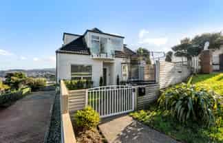 89 Nevay Road, Miramar