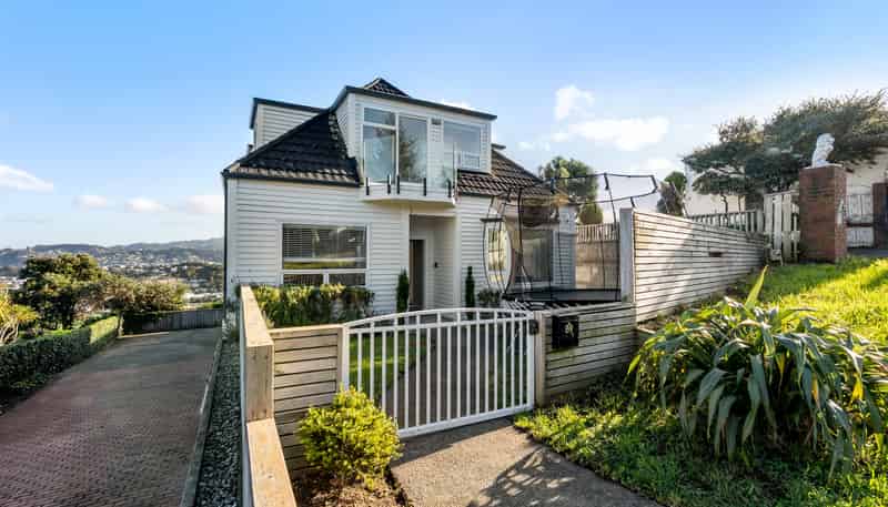 89 Nevay Road, Miramar