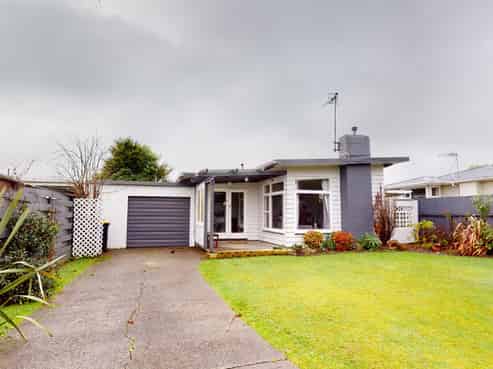 10 Alexander Street, Awapuni