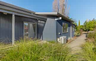 All-In-One: Offices, Warehousing, Storage and Yard