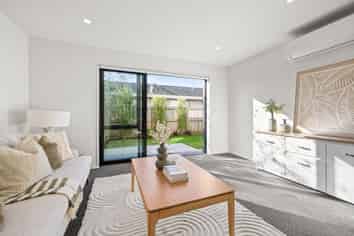 4/15 Whitmore Street, Edgeware