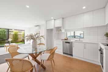 4/15 Whitmore Street, Edgeware