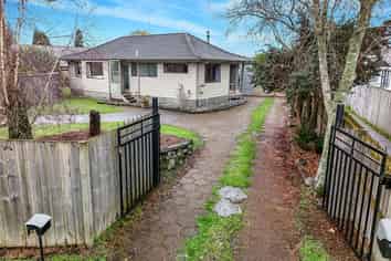 16 Johannes Court, Nawton