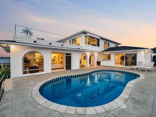  23D Beach Road, Castor Bay
