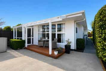 2/28 Hampton Place, Burnside