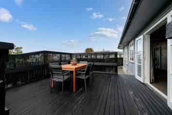 125 West Street, Feilding