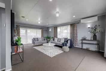 125 West Street, Feilding