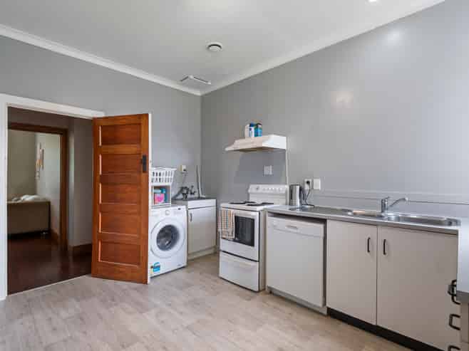 1/14 Joseph Street, West End