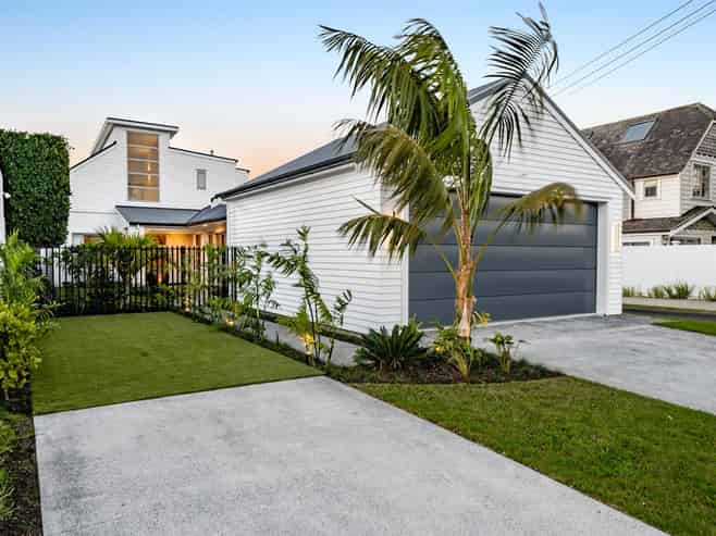  5 Holiday Road, Milford