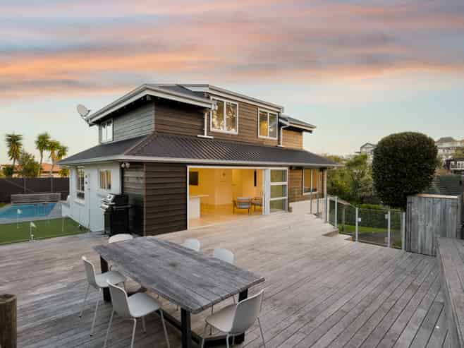 34 Parr Terrace, Castor Bay