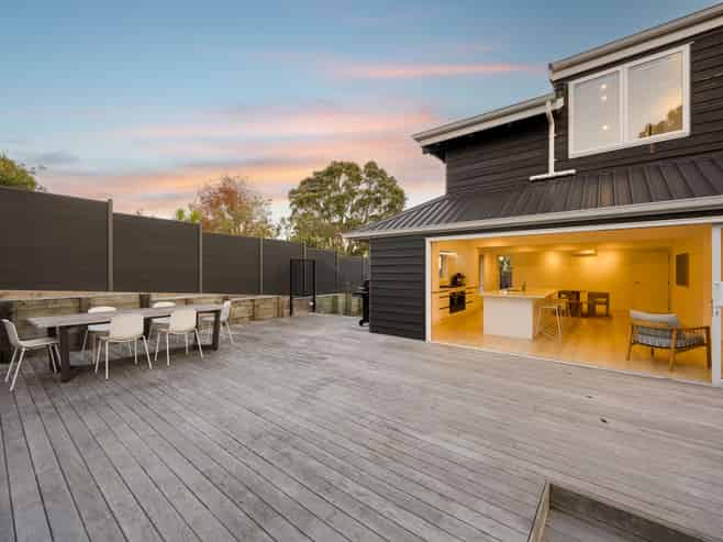 34 Parr Terrace, Castor Bay