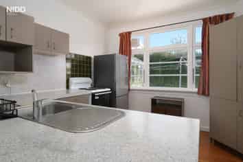 21 Springhill Road, Mornington