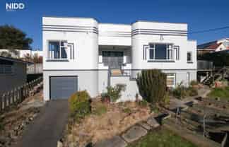 21 Springhill Road, Mornington