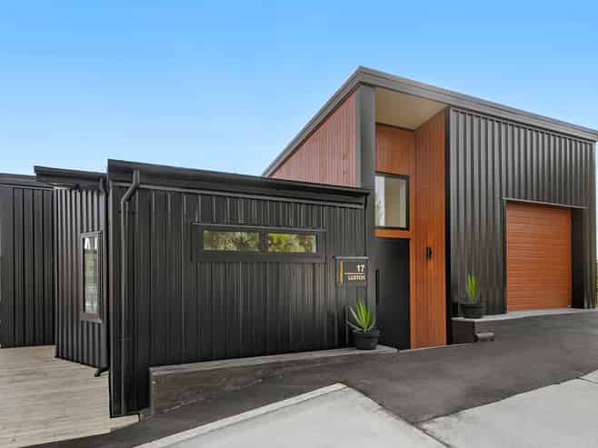 17 Luxton Place, Mount Pleasant