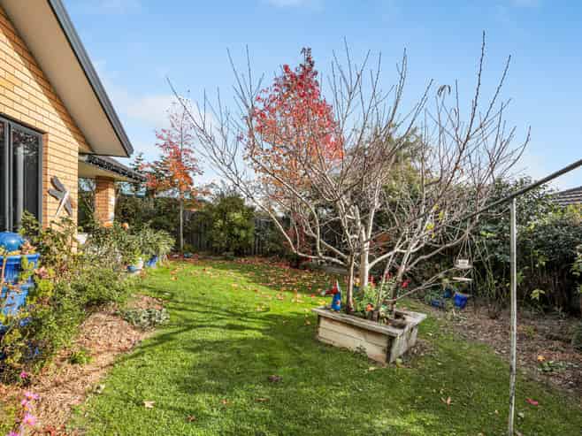 15 Puketea Place, Redwoodtown