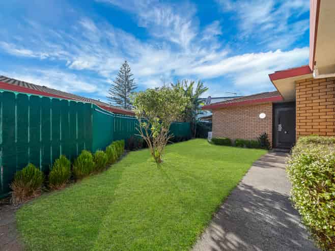 2/69 Victoria Road, Papatoetoe