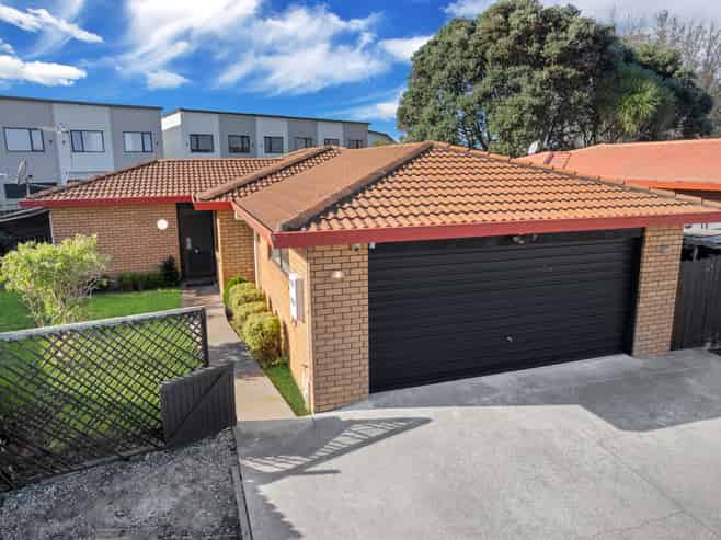 2/69 Victoria Road, Papatoetoe
