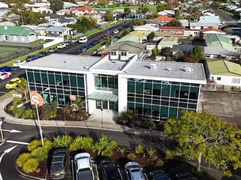 A-Grade Office, Long Term Tenants