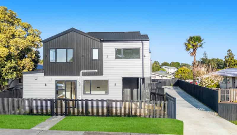 2/3 Ewbank Place, Manurewa
