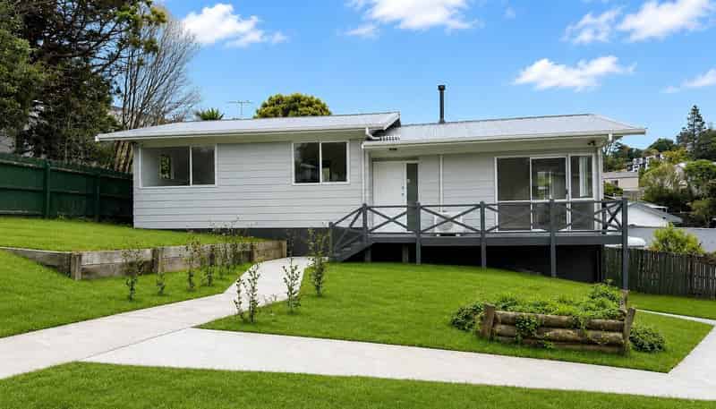 22 Garton Drive, Massey