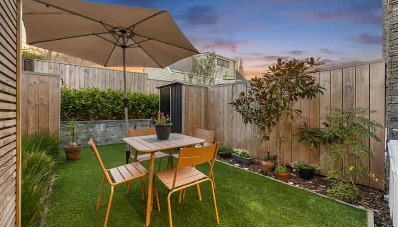 7/10 Fathom Place, Te Atatu Peninsula